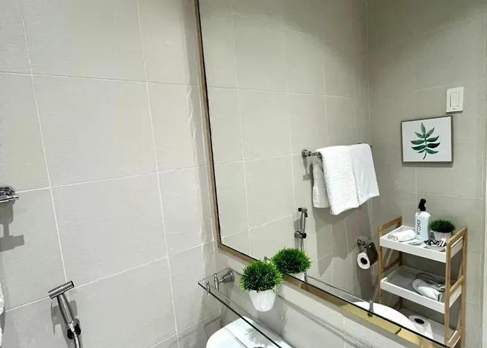 New! Modern Chic 2br With Fast Wifi Apartment Manila
