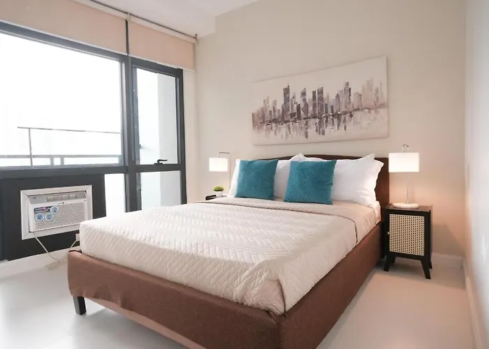 Apartment New! Modern Chic 2br With Fast Wifi Manila