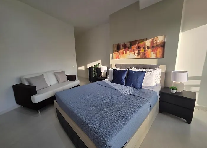 Apartment New! Modern Chic 2br With Fast Wifi
