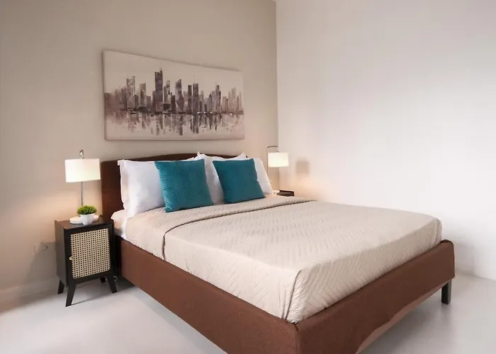 Apartment New! Modern Chic 2br With Fast Wifi *