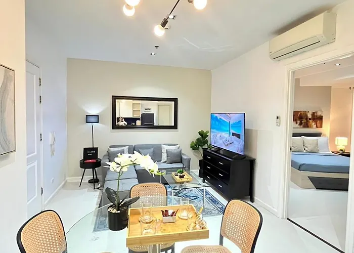 New! Modern Chic 2br With Fast Wifi Apartment