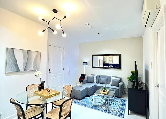 New! Modern Chic 2br With Fast Wifi Apartment *